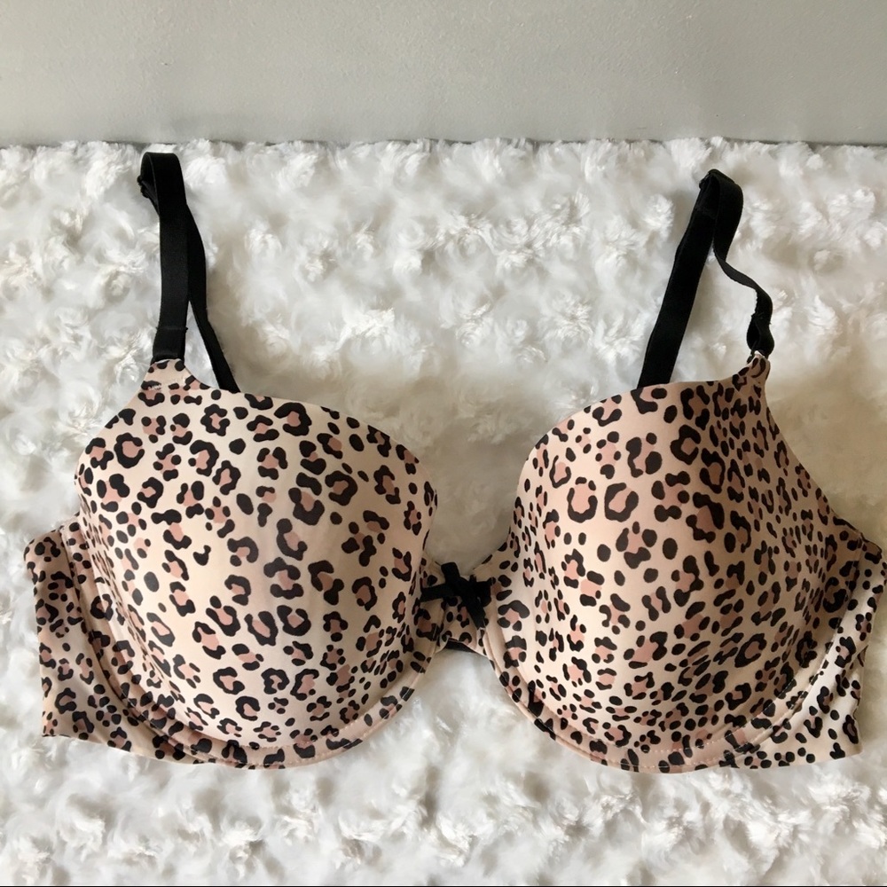 Victoria’s Secret Leopard Demi Bra NWOT